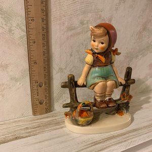 Hummel Figurine: #112/1, "Just Resting"